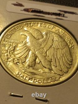 1938 SILVER WALKING LIBERTY HALF DOLLAR /Extremely Fine