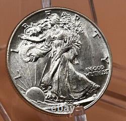 1939 50C Walking Liberty Half Dollar 23139