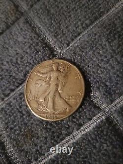 1945-S Walking Liberty Half Dollar 90% Silver(904a)