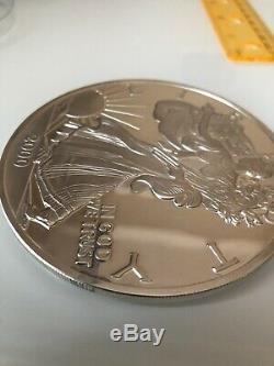 2000 Walking Liberty Eagle One Half Pound 6 Oz troy 999 Fine Silver Round Coin