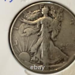 Lot Of 8 Walking Liberty Half Dollars all 90% Silver