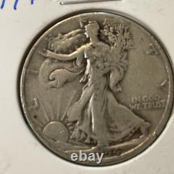 Lot Of 8 Walking Liberty Half Dollars all 90% Silver